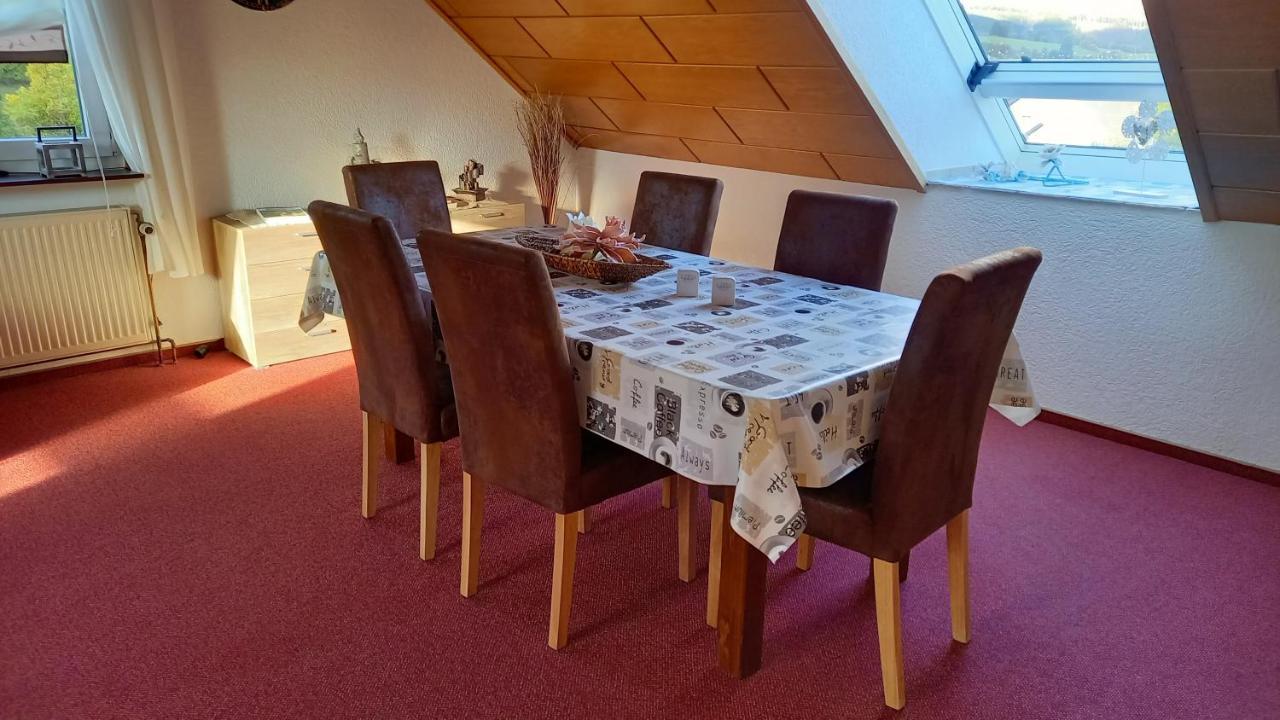 Ferienwohnung Haus Schmitt Winterberg Luaran gambar